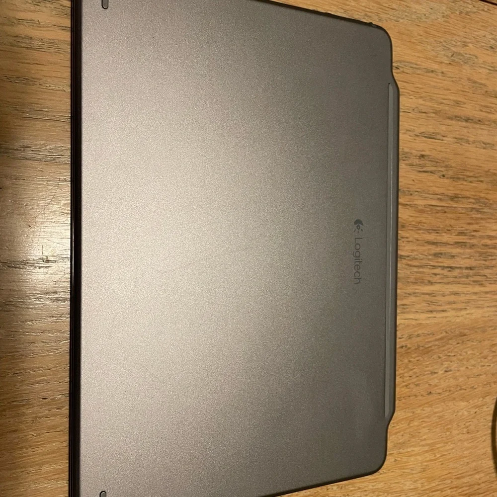 Logitech Ultrathin iPad Mini Keyboard